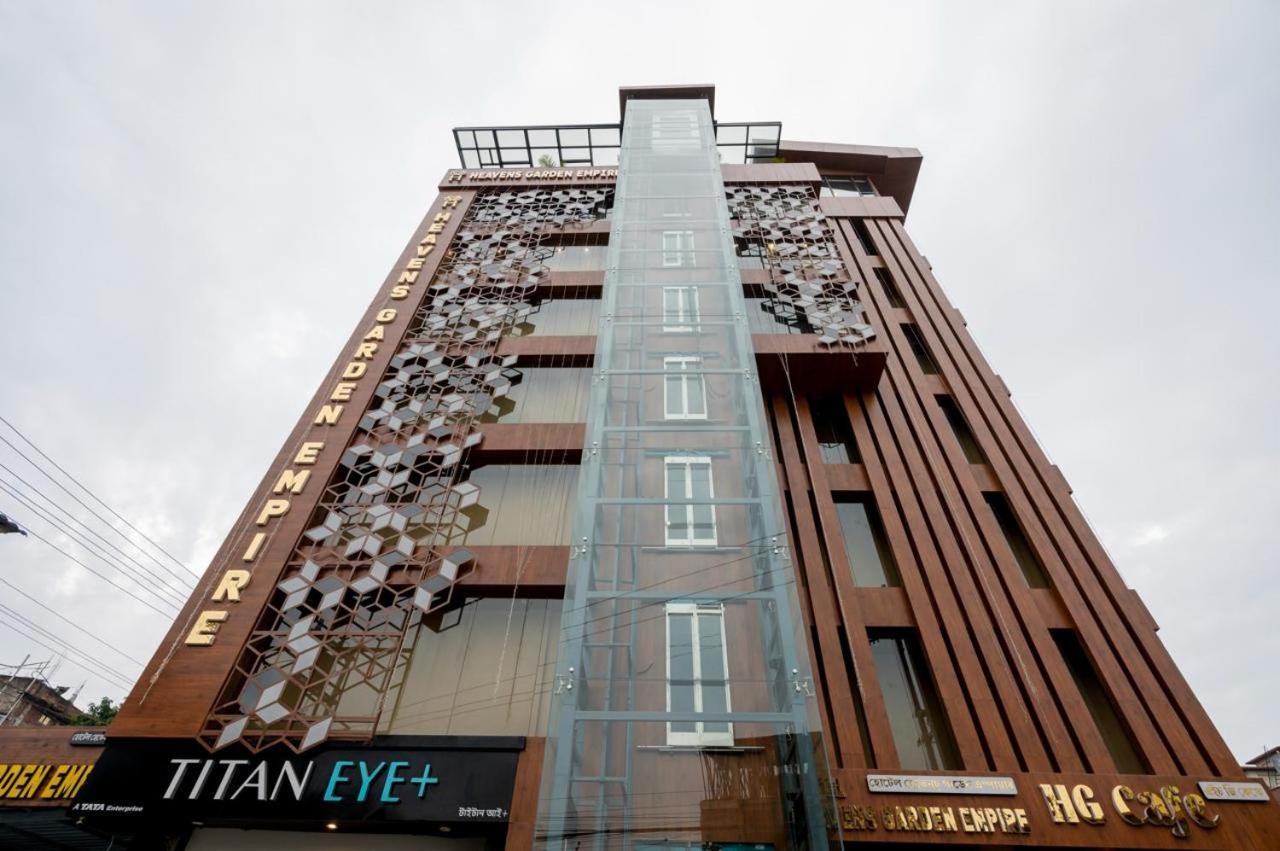 Готель Heavens Garden Empire Ґувахаті Екстер'єр фото